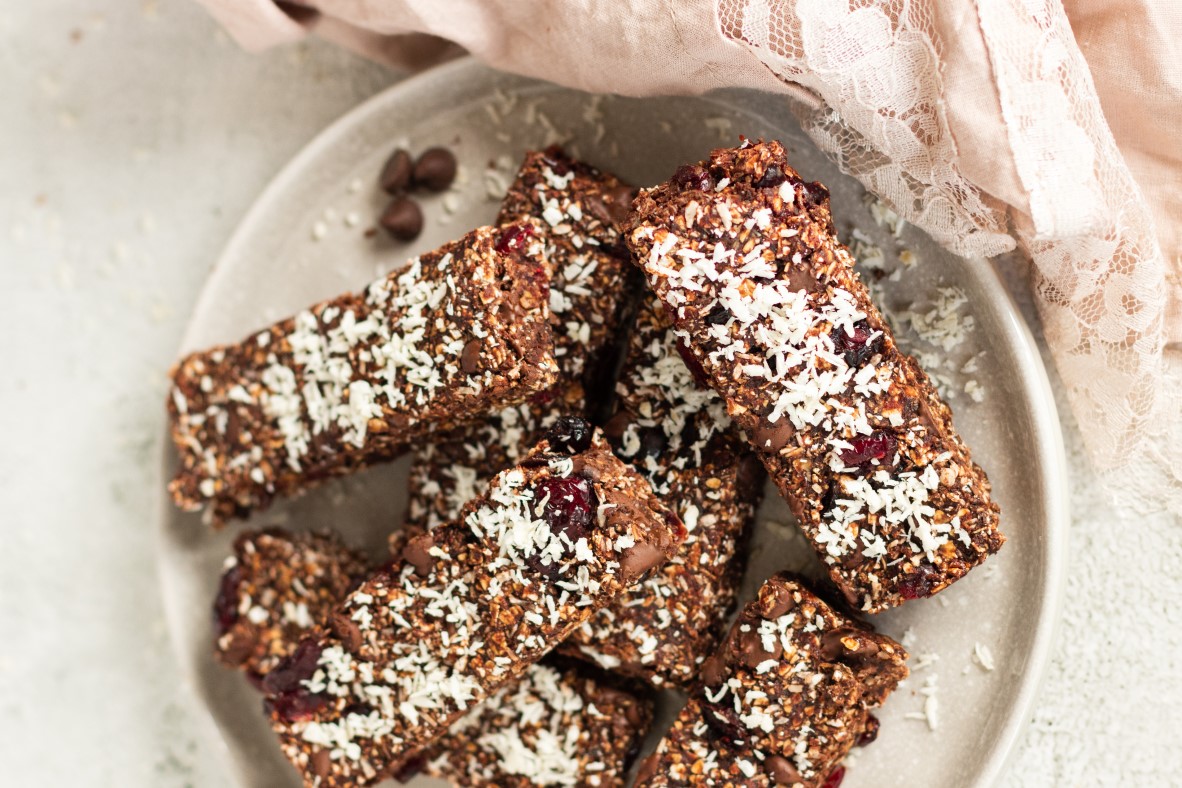 Cranberry Coconut Chocolate Trail Mix Bars | Canadian Goodness