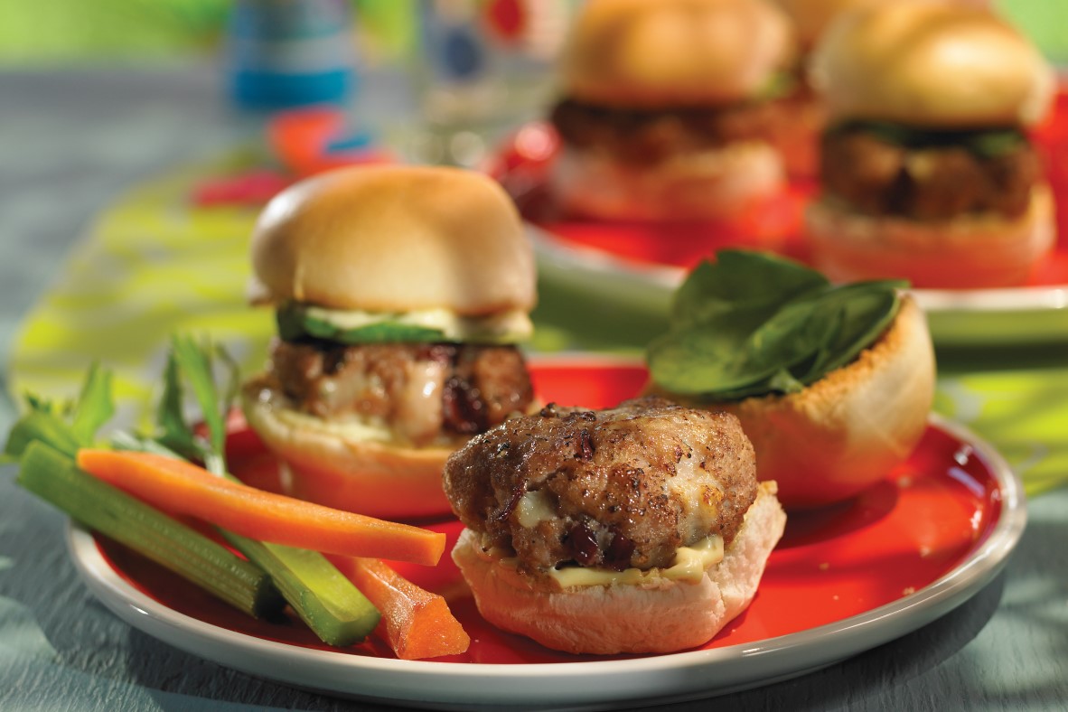 Veal Sliders with Extra Old Cheddar | Canadian Goodness