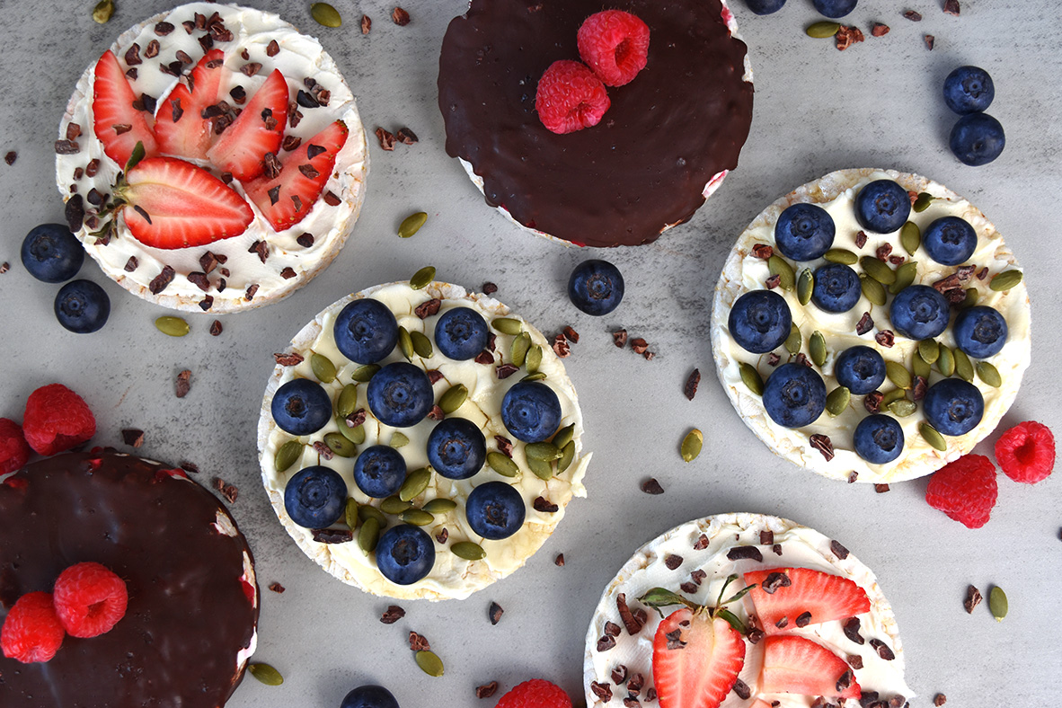 Dessert Rice Cakes With Cream Cheese | Canadian Goodness