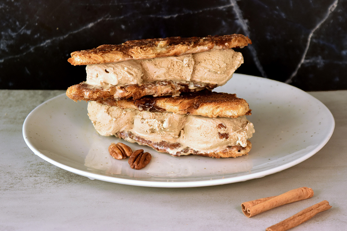 Fried Chicken Ice Cream Sandwich with a drizzle of maple syrup : r