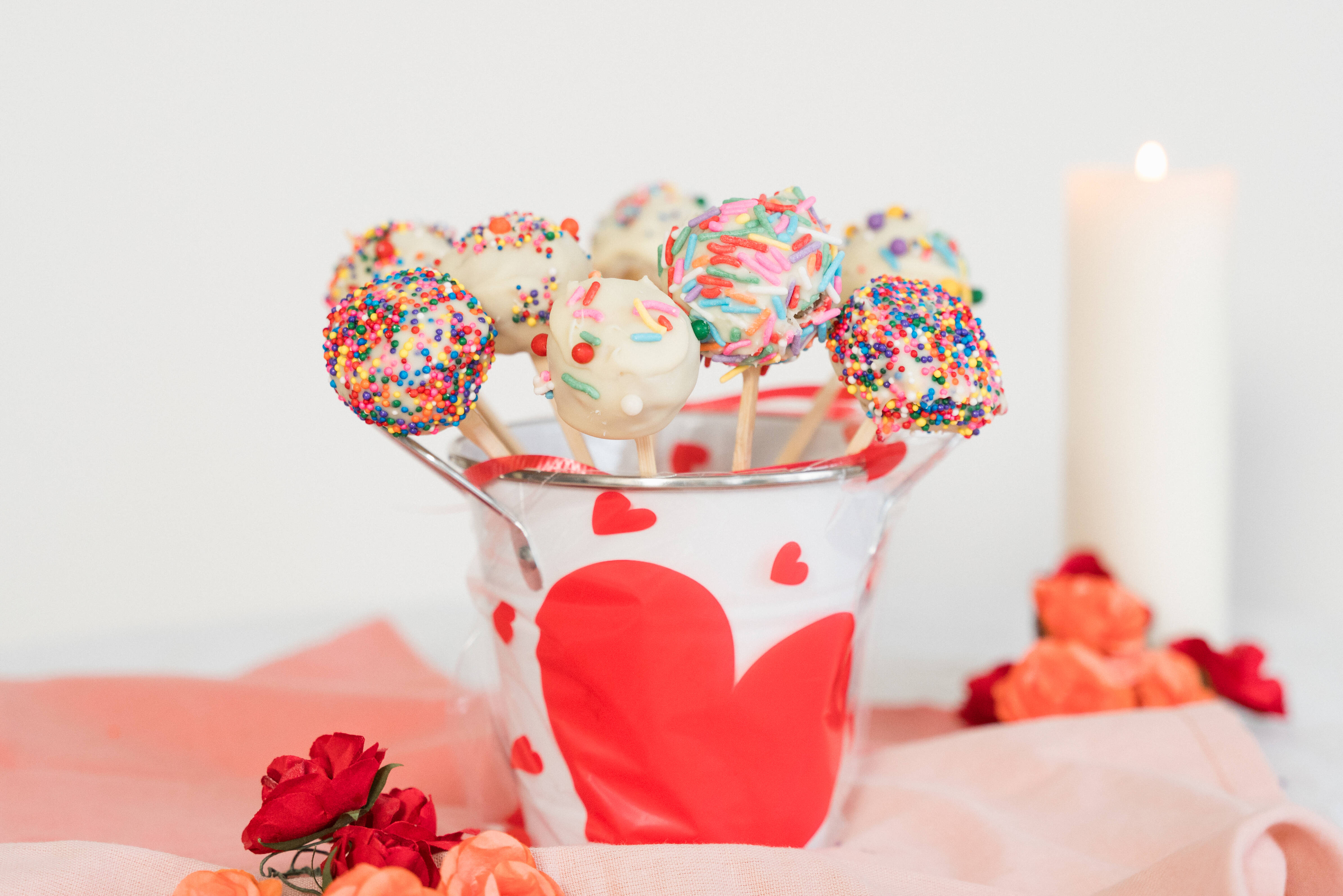Valentine's Special Cake Pops | Canadian Goodness