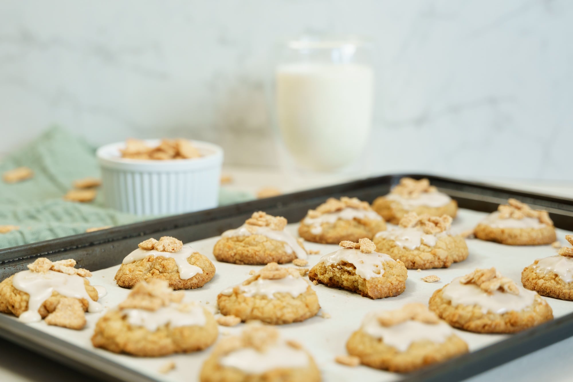 Cereal &amp; Cinnamon Cookies | Canadian Goodness