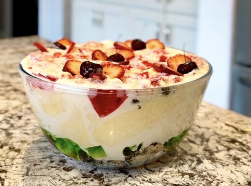 Custard Trifle | Canadian Goodness