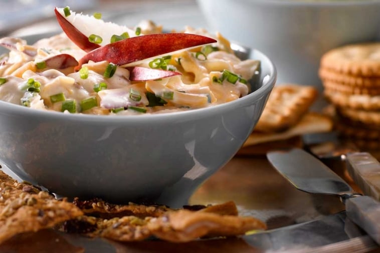 Apple Maple Cheddar Spread | Canadian Goodness