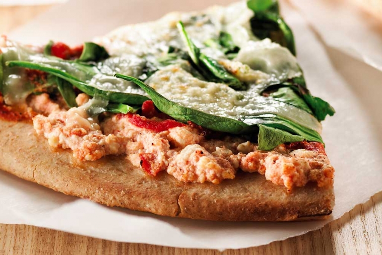 BBQ Spinach Ricotta Pizza | Canadian Goodness