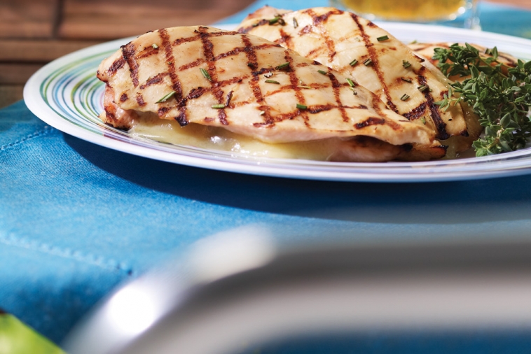 Beer-basted chicken with Aged Cheddar | Canadian Goodness