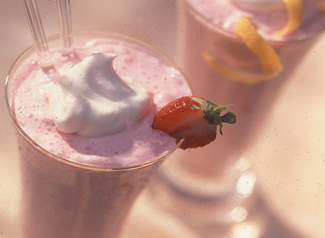 Berry-Split Real Smoothie | Canadian Goodness