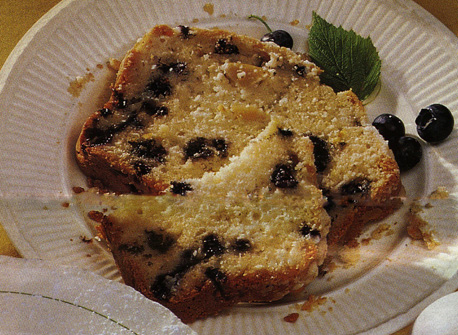 Blueberry Apple Coffee Cake | Canadian Goodness