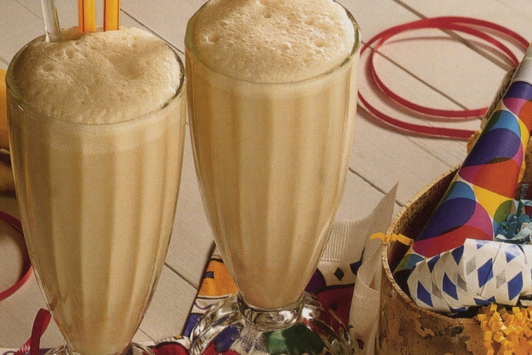 Caramel Banana Shake-Up | Canadian Goodness