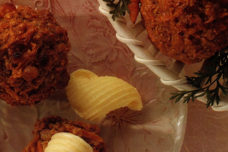Carrot Raisin Breakfast Muffins | Canadian Goodness