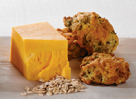 Cheddar and Zucchini Oatcakes | Canadian Goodness