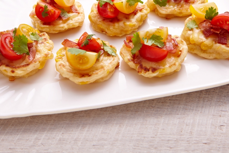 Chili Cheddar corn cakes | Canadian Goodness