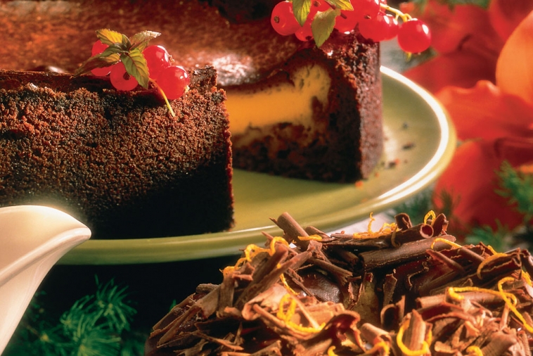 Chocolate and Caramel Cheesecake | Canadian Goodness