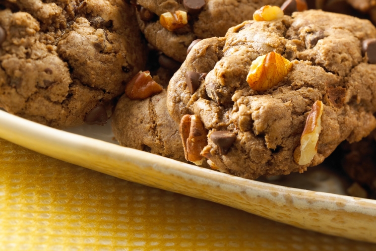 Chocolate Chocolate Chip Cookies (Cooking Club Size) | Canadian Goodness