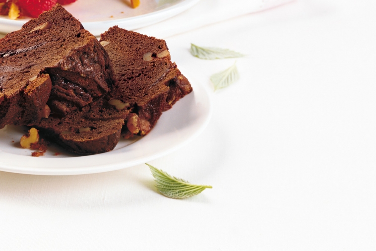 Chocolate Cinnamon Walnut Coffeecake | Canadian Goodness