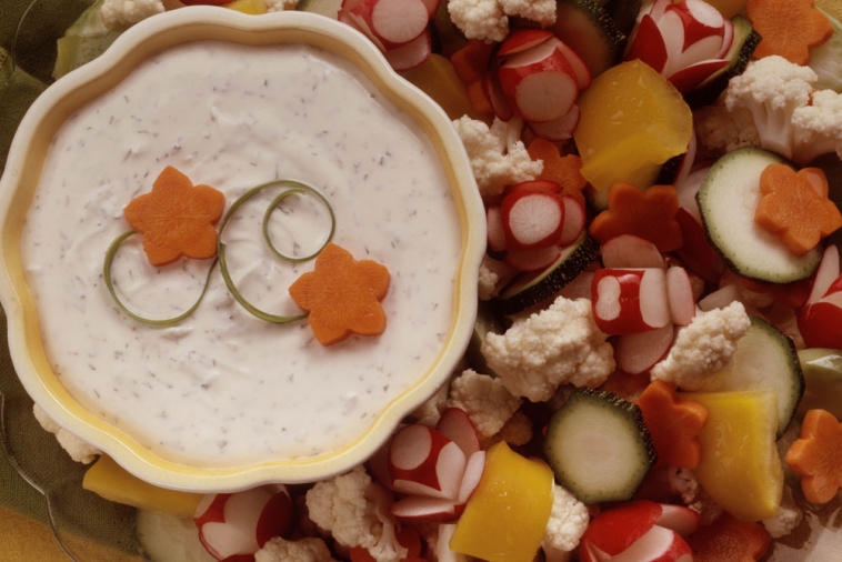 Creamy Herb Dip | Canadian Goodness