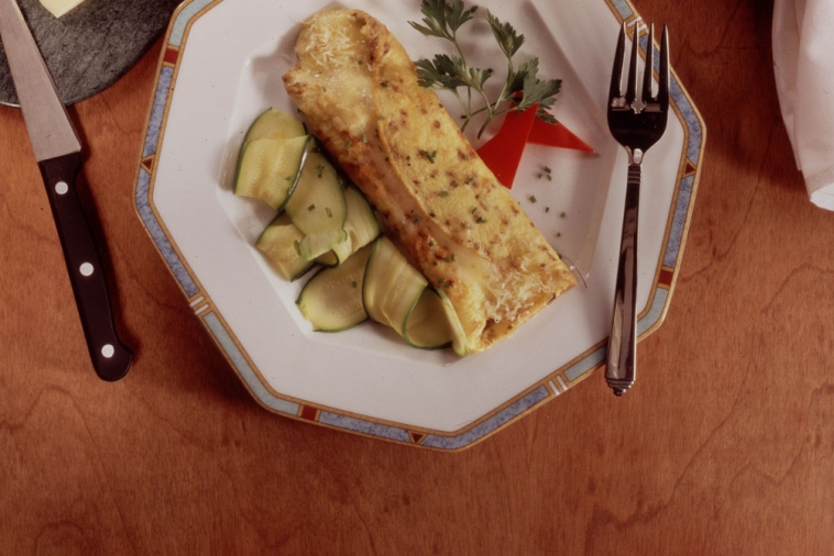 Egg Roll with Canadian Mozzarella and Fresh Herbs | Canadian Goodness