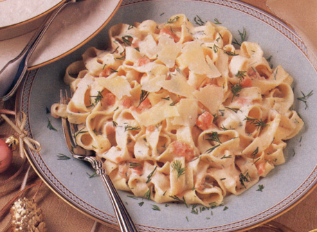 Fettuccine with Smoked Salmon, Vodka & Dill | Canadian Goodness