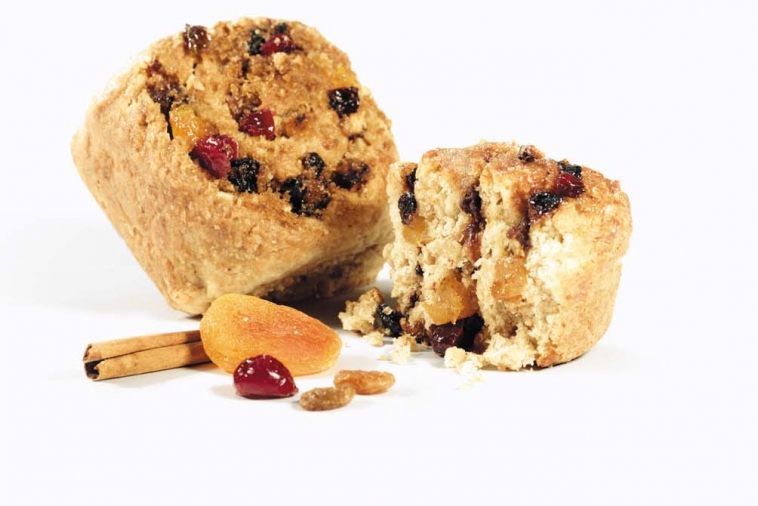 Fruit-Filled Quick Cinnamon Rolls | Canadian Goodness