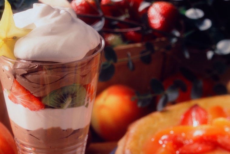 Fruity Chocolate Mousse | Canadian Goodness