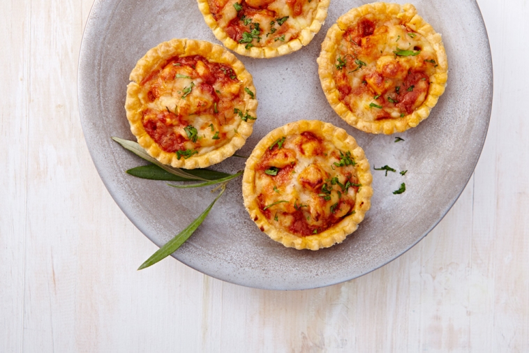Gouda butter chicken tarts | Canadian Goodness