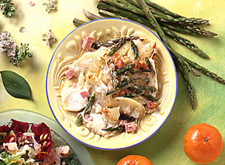 Ham and Asparagus Scalloped Potatoes | Canadian Goodness