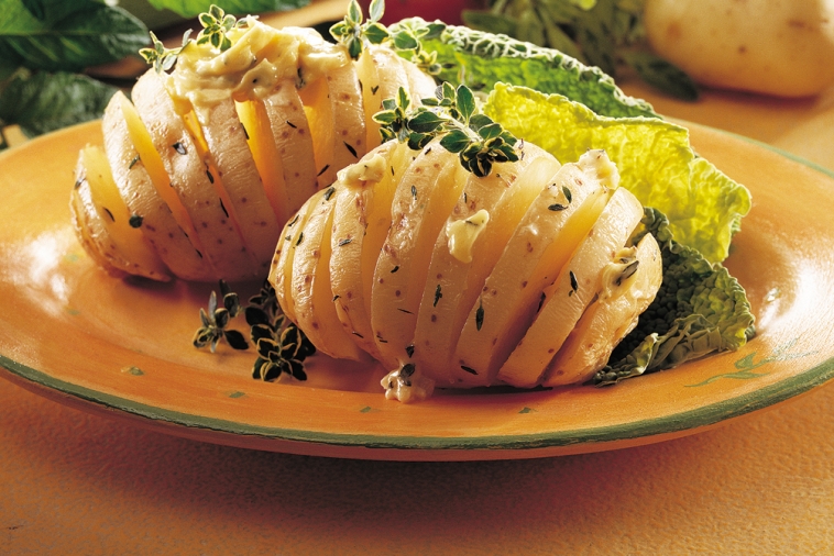 Herb Buttered New Potatoes-Hot Off The Grill | Canadian Goodness