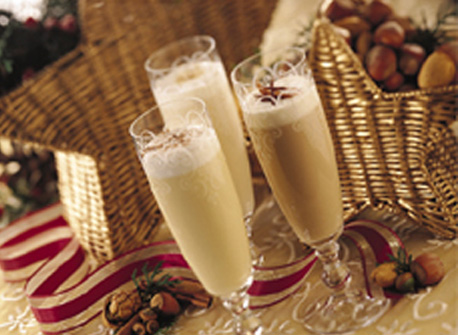 Homemade Holiday Eggnog Recipe | Canadian Goodness