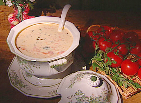 Homemade Tomato Soup | Canadian Goodness
