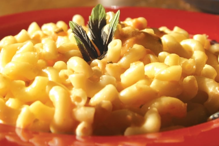Macaroni and Cheese | Canadian Goodness