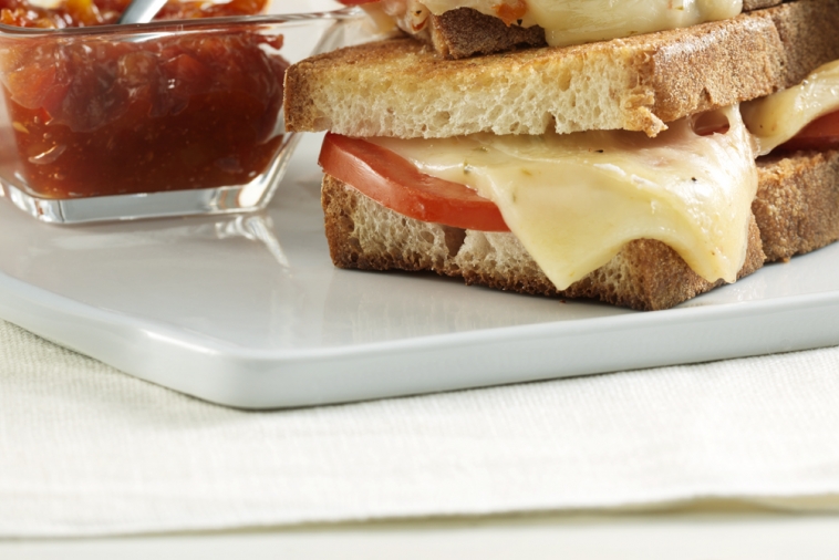 Ned “Bell Pepper” Sweet & Spicy | Canadian Goodness