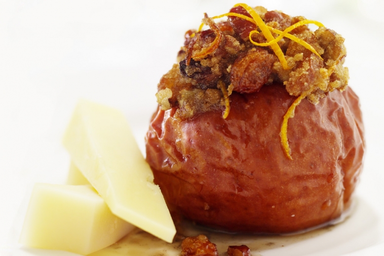 Pecan and Almond Baked Apples | Canadian Goodness