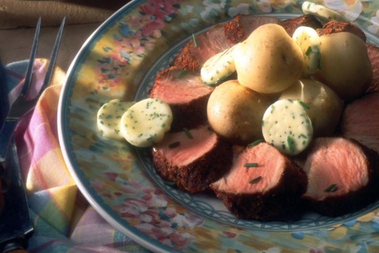 Pork Tenderloin Medallions with Garlic and Lime Butter | Canadian Goodness
