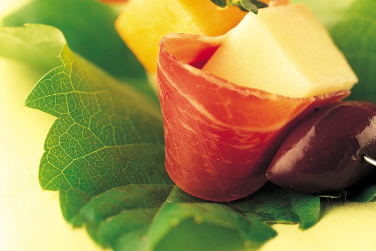 Provolone Antipasto | Canadian Goodness