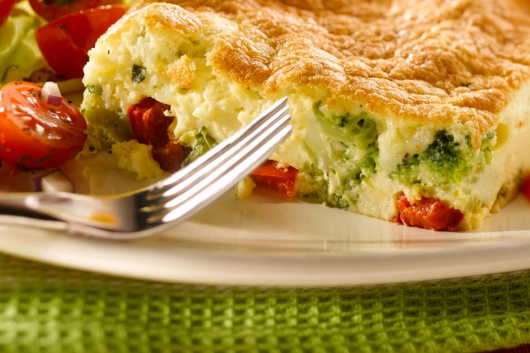 Puffy Broccoli and Red Pepper Frittata (Cooking Club Size) | Canadian Goodness