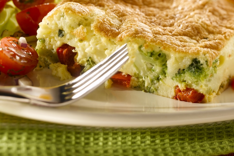Puffy Broccoli and Red Pepper Frittata | Canadian Goodness