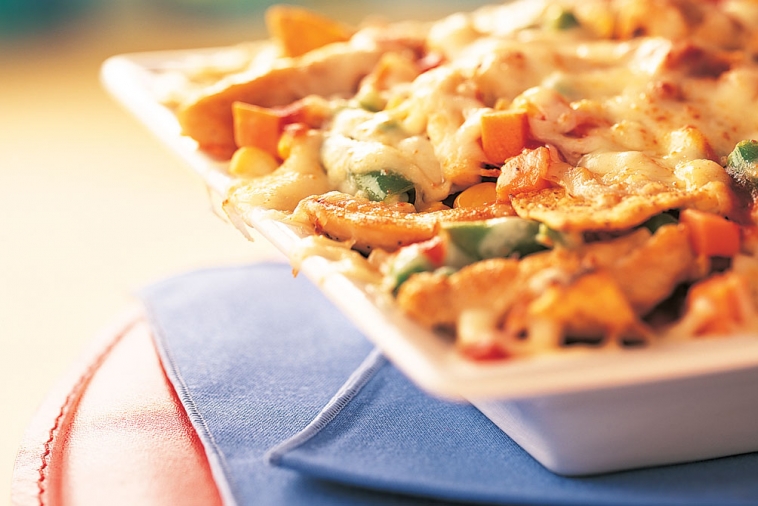Quick 'n' Easy Nacho Casserole (Cooking Club Size) | Canadian Goodness