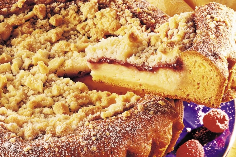 Raspberry Cream Cheese Coffee Cake | Canadian Goodness