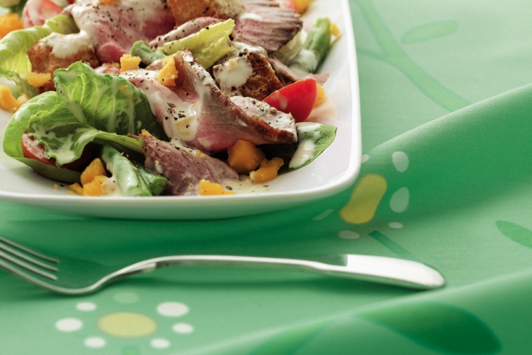 Roast Beef Dinner Salad with Cheddar | Canadian Goodness