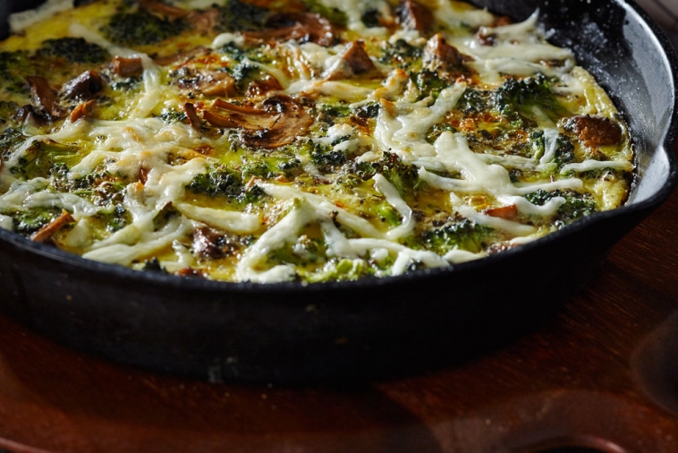 Roasted Broccoli Mushroom Mozza Frittata | Canadian Goodness