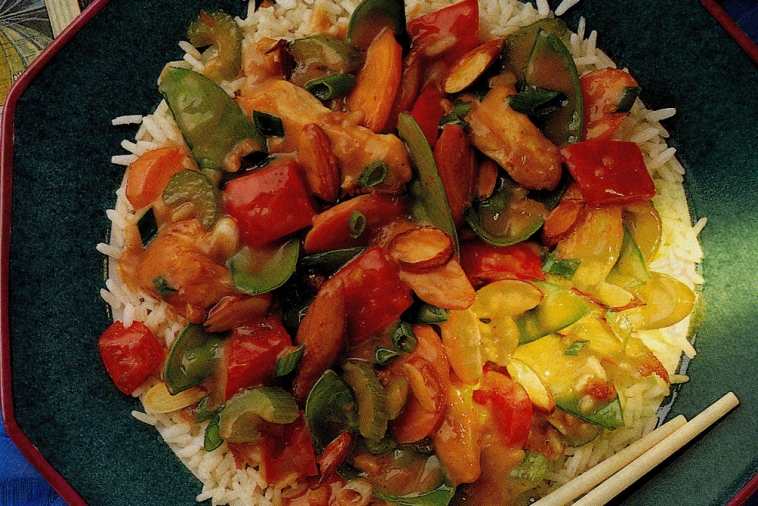Stir Fry Chicken with Almonds | Canadian Goodness