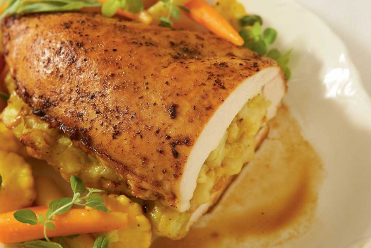 Turkey breast stuffed with curry and Gouda | Canadian Goodness