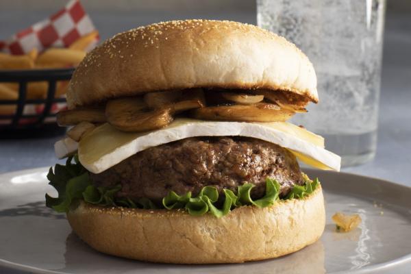 Burger with Brie and Mushrooms