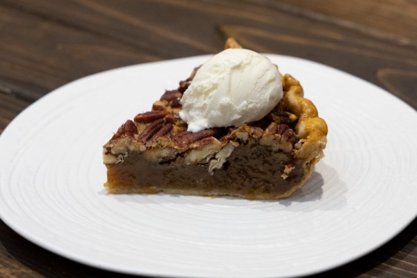 Tarte aux pacanes, cardamome et vanille 