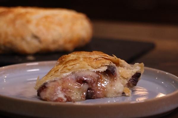 Fig Stuffed Baked Brie