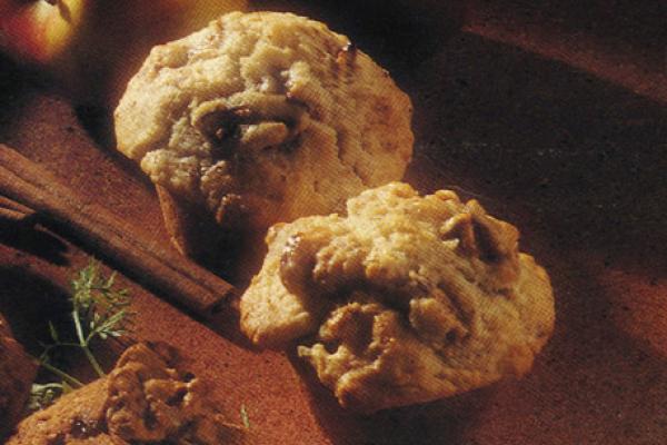 apple cinnamon muffin