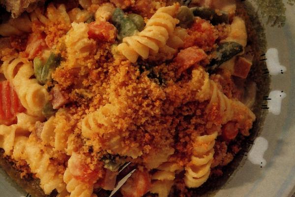 cheese and vegetable pasta bake
