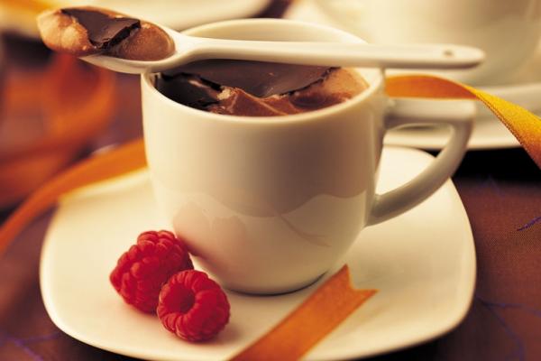 chocolate pots made with carnation evaporated milk