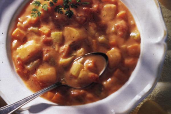chunky home style tomato and potato soup