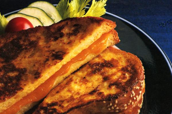french toasted cheese sandwiches